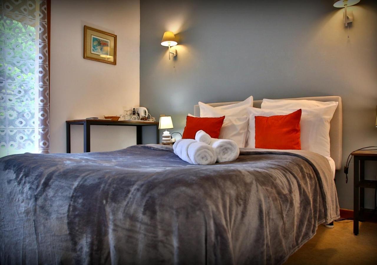 Beau Vallon - Gite Et Chambres D'Hotes Pyrenees-Mediterranee - Pays Catalan Sahorre Buitenkant foto