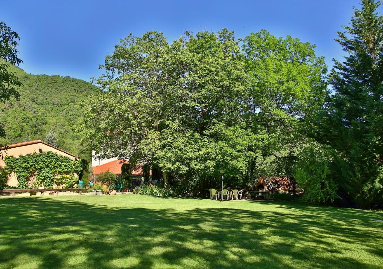 Beau Vallon - Gite Et Chambres D'Hotes Pyrenees-Mediterranee - Pays Catalan Sahorre Buitenkant foto