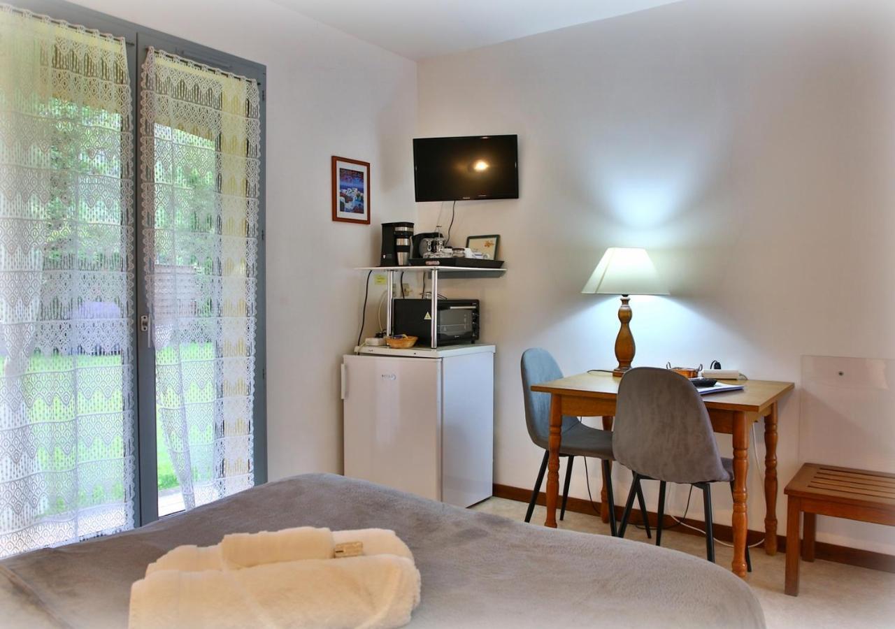 Beau Vallon - Gite Et Chambres D'Hotes Pyrenees-Mediterranee - Pays Catalan Sahorre Buitenkant foto